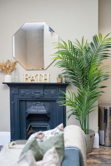 Stunning Boutique Flat In Central Location - Beatrice Бат Экстерьер фото